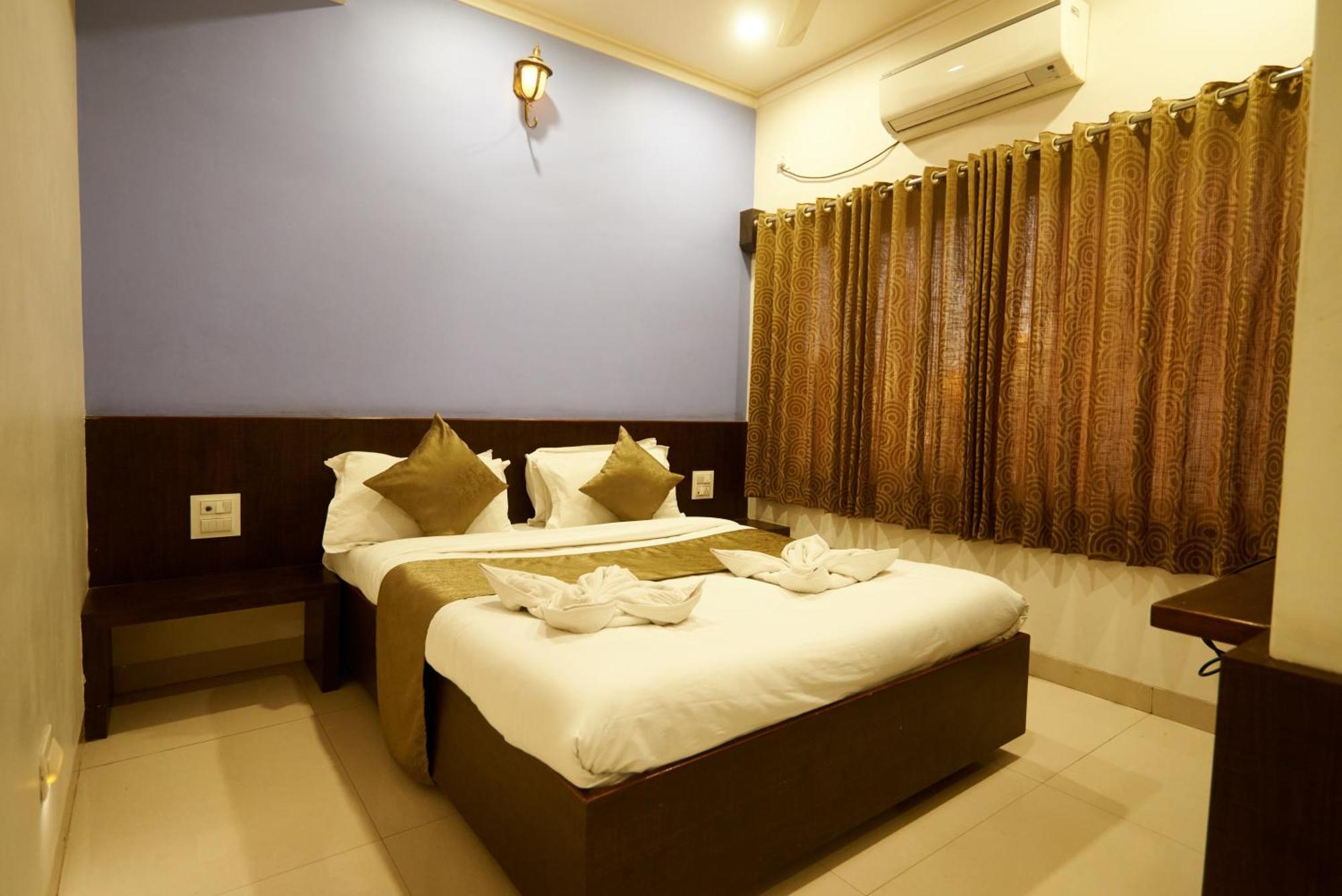 Hotel Pride Inn Shirdi Zewnętrze zdjęcie