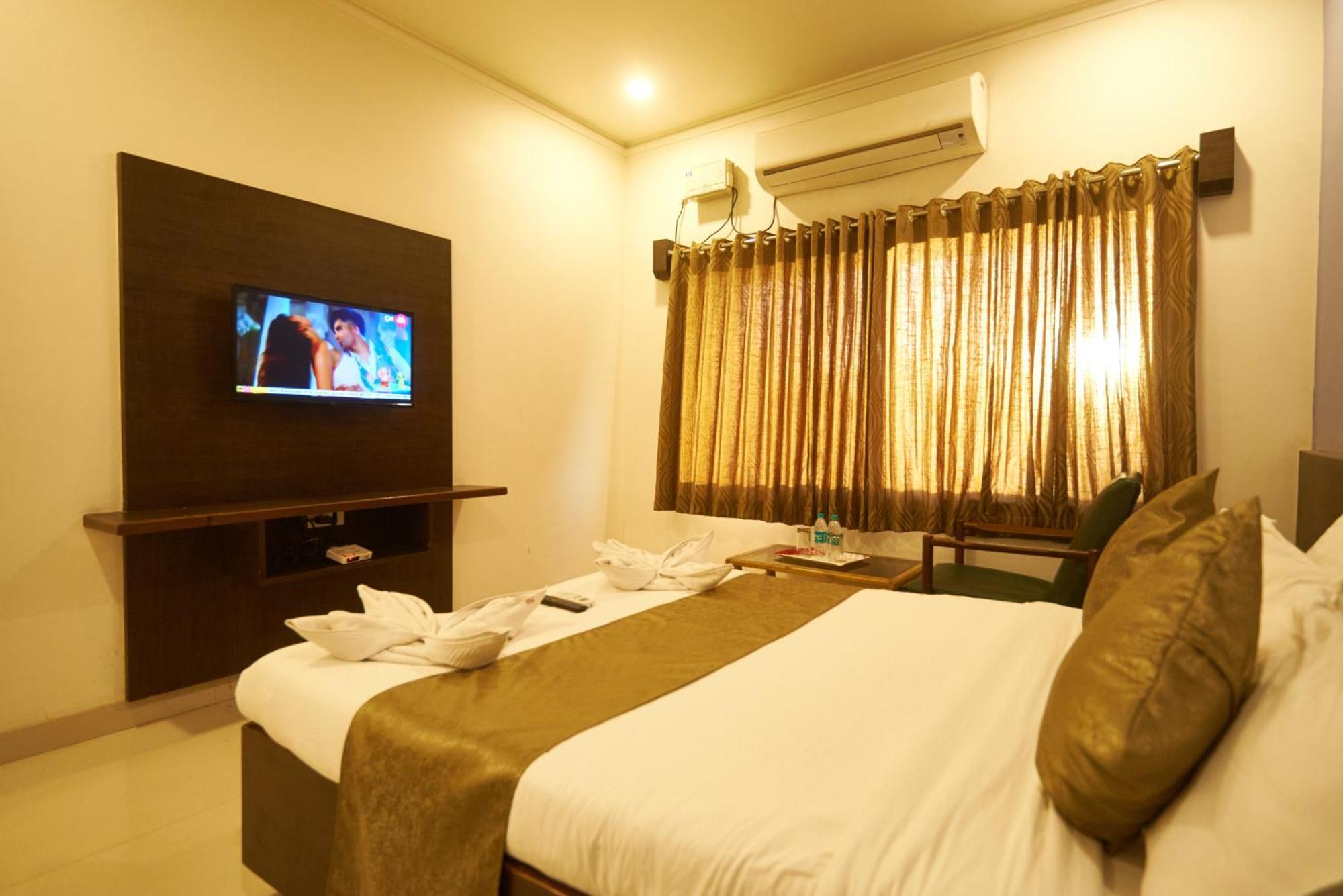 Hotel Pride Inn Shirdi Zewnętrze zdjęcie
