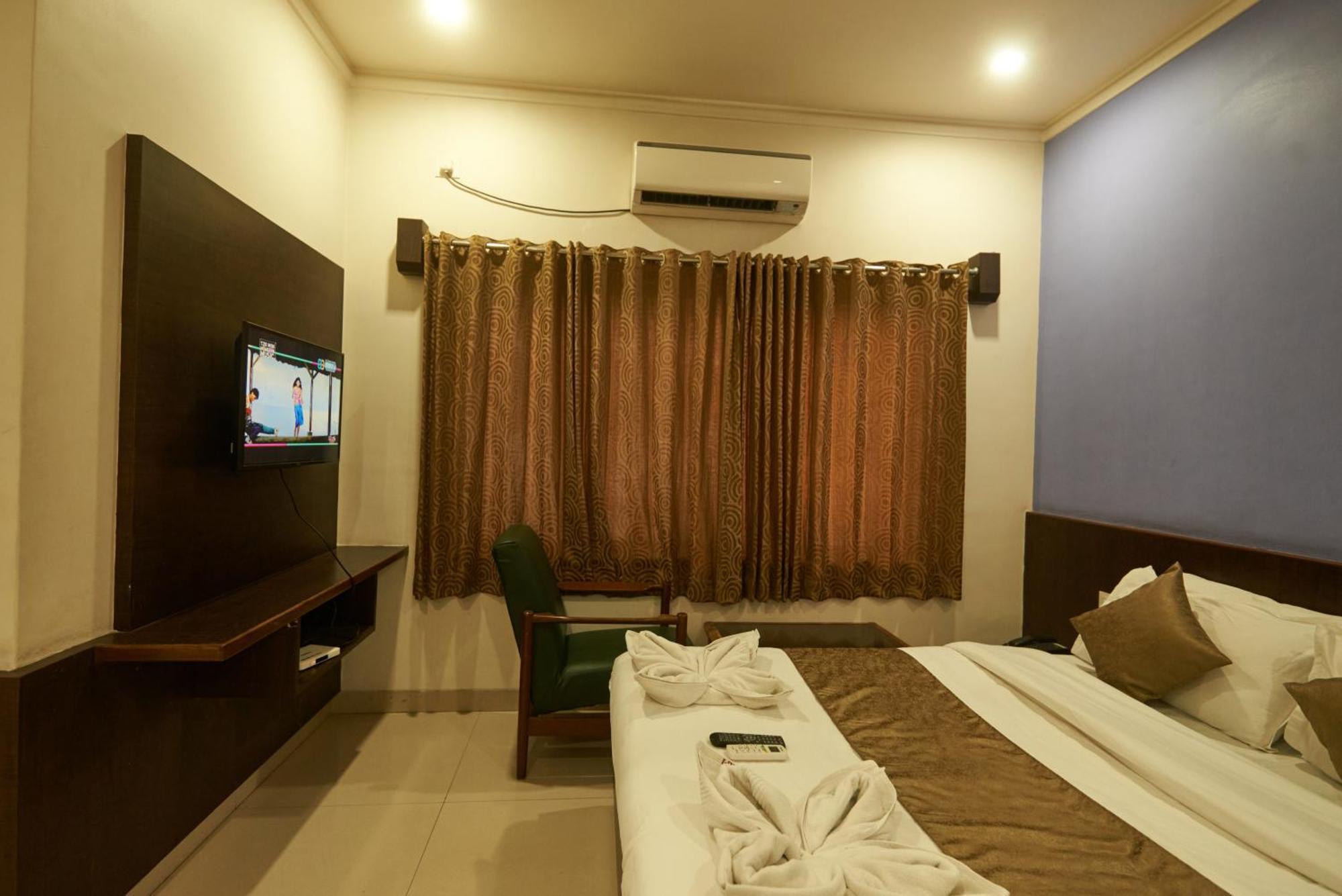 Hotel Pride Inn Shirdi Zewnętrze zdjęcie