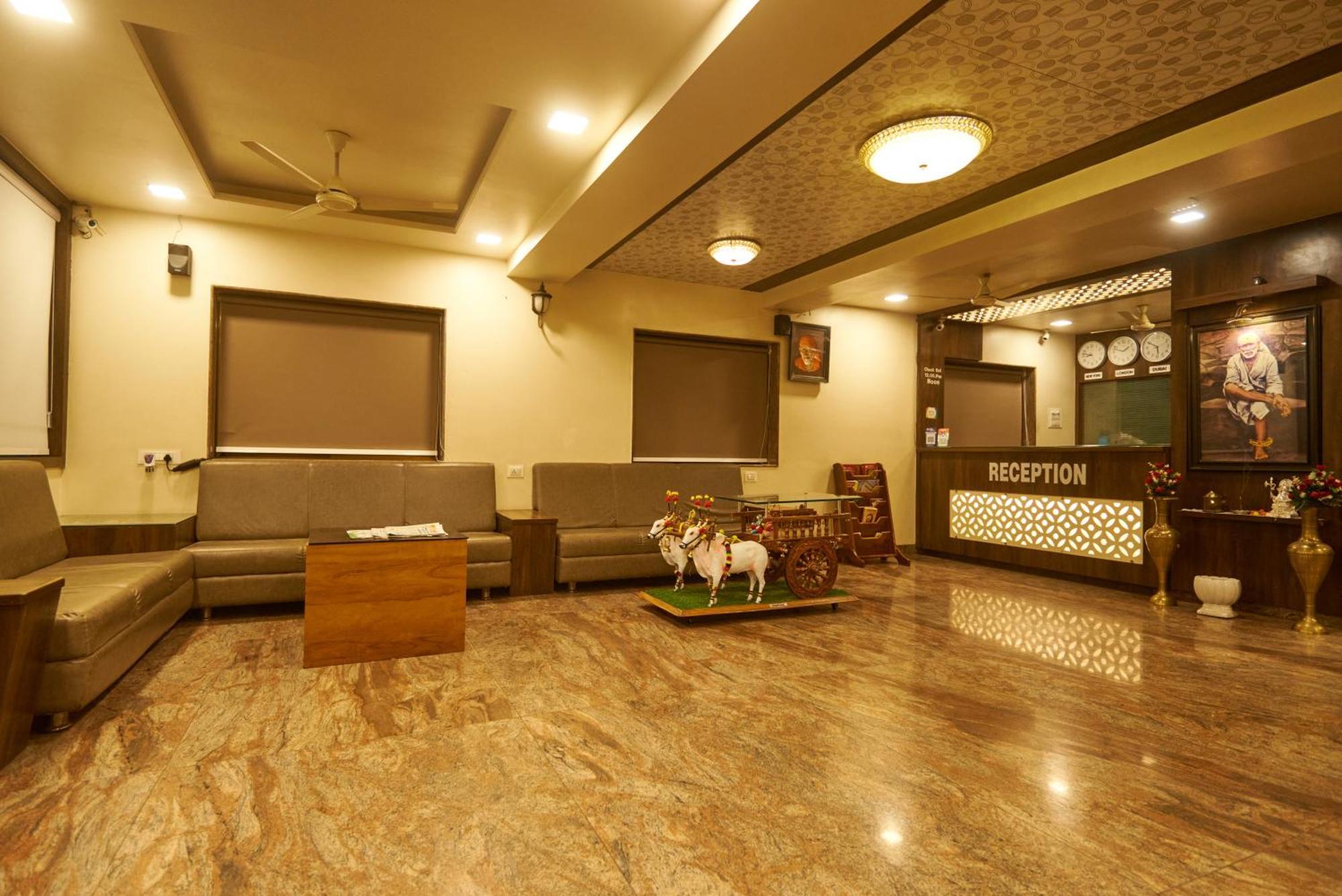 Hotel Pride Inn Shirdi Zewnętrze zdjęcie