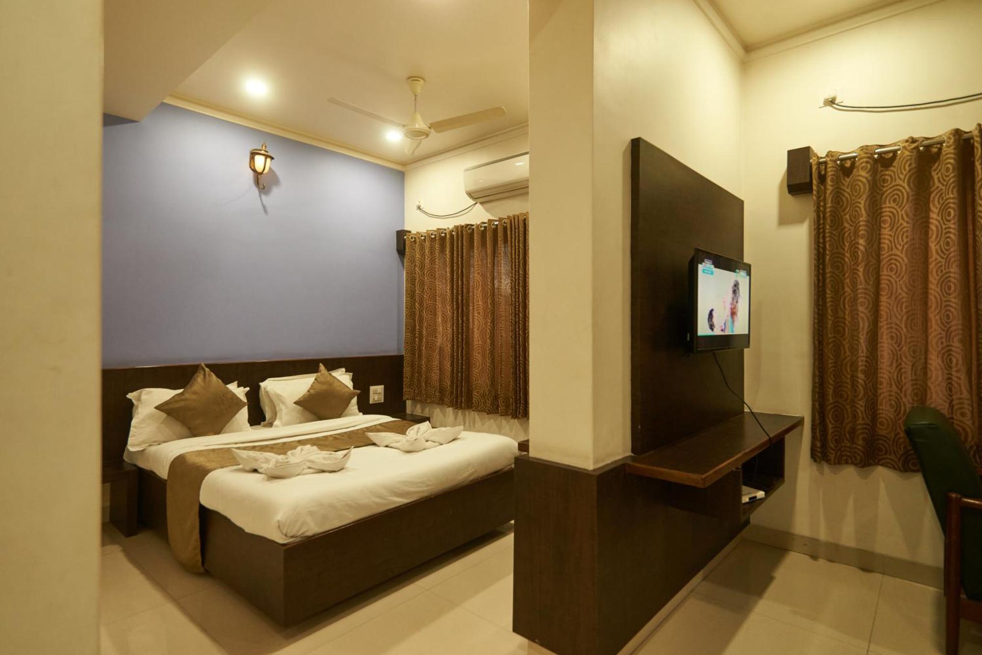 Hotel Pride Inn Shirdi Zewnętrze zdjęcie