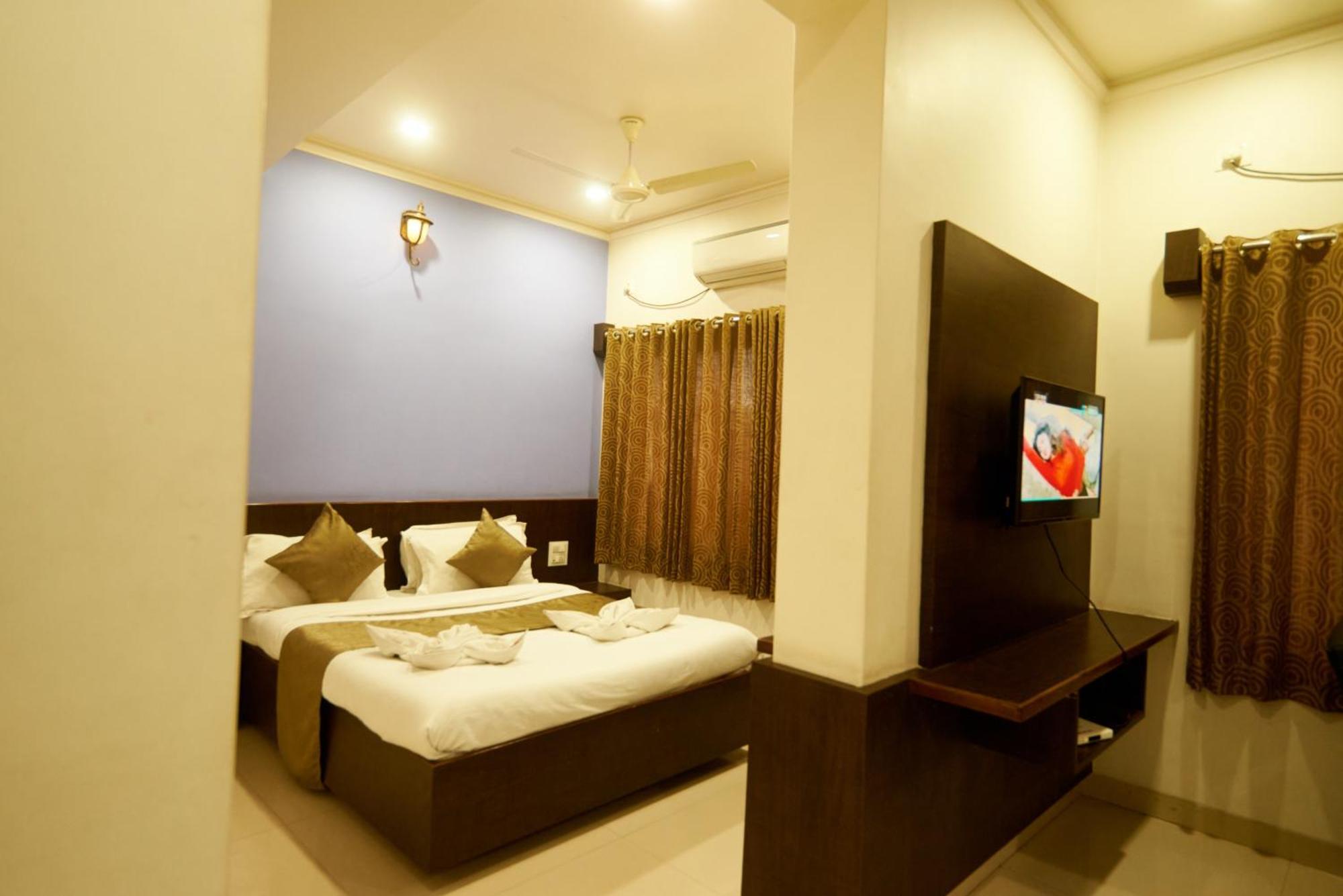 Hotel Pride Inn Shirdi Zewnętrze zdjęcie