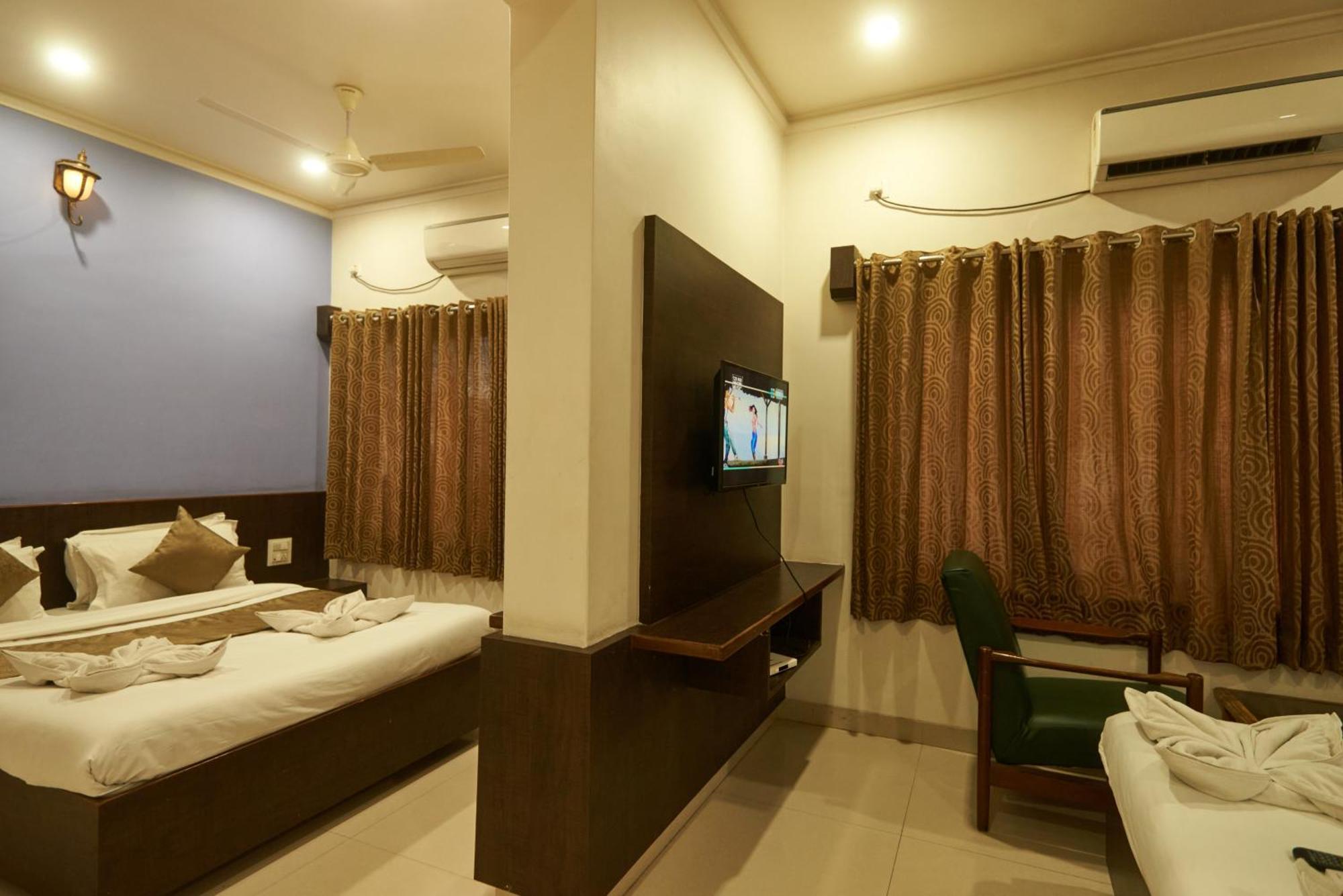 Hotel Pride Inn Shirdi Zewnętrze zdjęcie