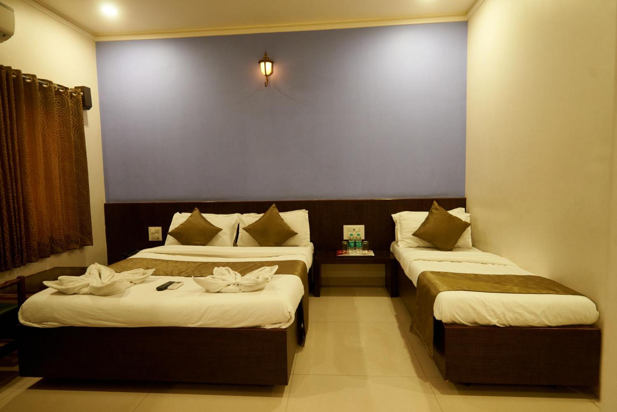 Hotel Pride Inn Shirdi Zewnętrze zdjęcie