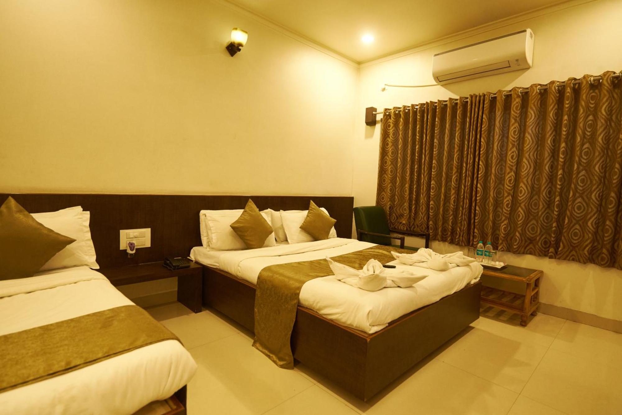 Hotel Pride Inn Shirdi Zewnętrze zdjęcie