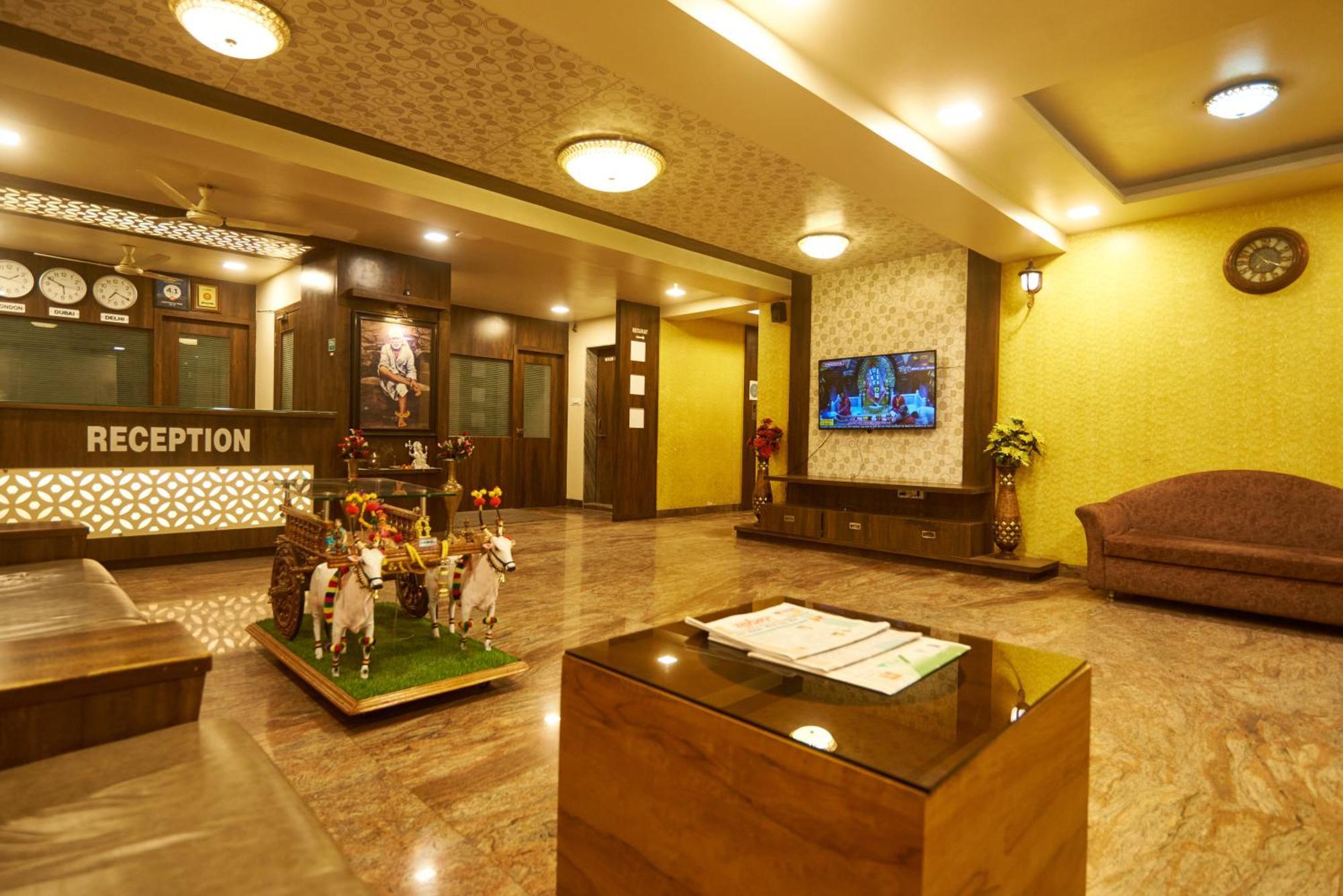 Hotel Pride Inn Shirdi Zewnętrze zdjęcie